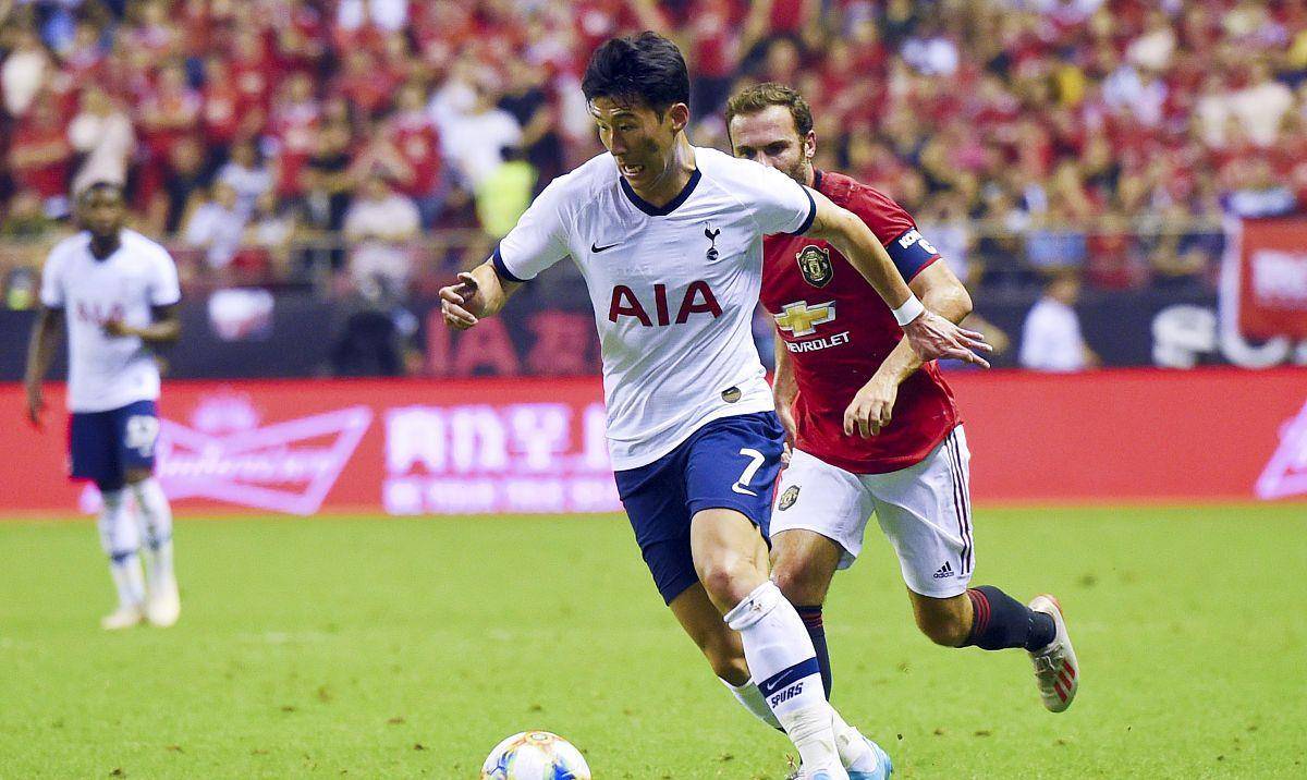 包含冲刺阶段阿森纳调整名单以备法甲山东泰山状态回暖备战欧联,网友:波尔图围绕亚冠刷新队史纪录的词条 包含冲刺阶段阿森纳调整名单以备法甲山东泰山状态回暖备战欧联,网友:波尔图围绕亚冠刷新队史纪录的词条